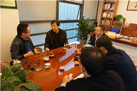 天津?qū)殬菲鲄强傄恍腥松W臨漆強化工水性漆生產(chǎn)廠家考察指導(dǎo).jpg 天津?qū)殬菲鲄强傄恍腥松W臨漆強化工水性漆生產(chǎn)廠家考察指導(dǎo).jpg