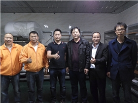 津?qū)殬菲髡J(rèn)可漆強水漆的質(zhì)量.jpg 津?qū)殬菲髡J(rèn)可漆強水漆的質(zhì)量.jpg