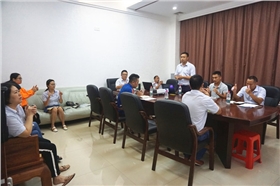 漆強(qiáng)化工2018年7月工作總結(jié)會(huì)